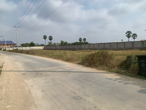 ដីលក់ ជិតផ្លូវក្រវាត់ក្រុង៣