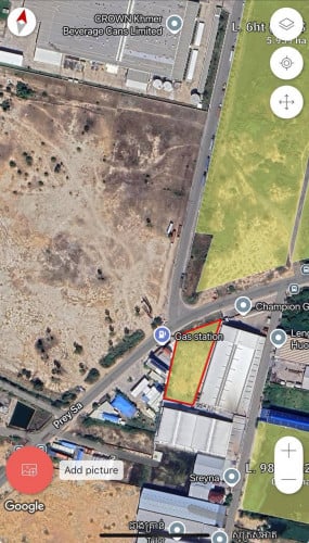 ដីលក់លើផ្លូវព្រៃសរ