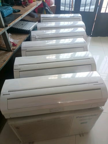 ម៉ាស៊ីនត្រជាក់មួយទឹកជប៉ុន