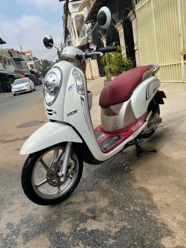 ធានាម៉ូតូសាណុំសុីន