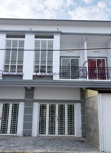 ផ្ទះល្វែងលក់នៅបុរីឡេងណាវ៉ាត្រា -S402