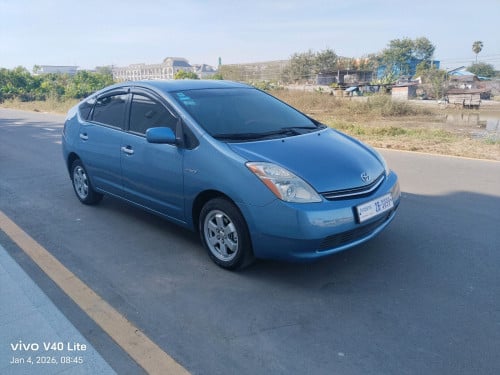 ឡានលុបឆ្នាំ 06 ពាក់កណ្ដាលហ្វូ