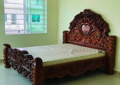 លក់ឡៃឡុងតំលៃល្អ  លេខទំនាក់ទំនង 093878199