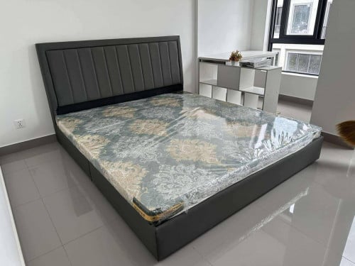 គ្រែគេង 1.6m x 2m