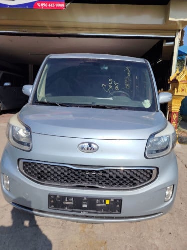 ឆ្នាំ2012 Full ឡានស្អាតសាង8200$