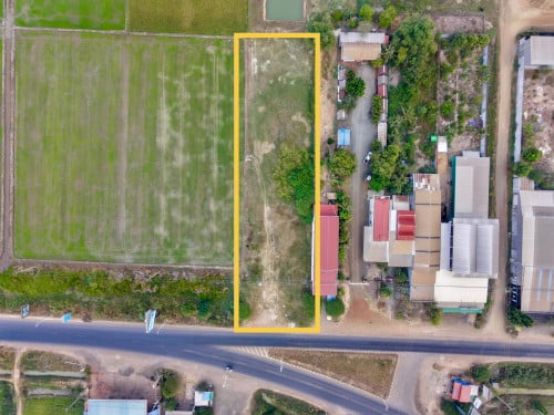 កំពង់ថ្ម ដីលក់ 30m*110m 400000$