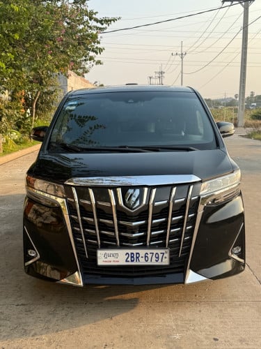 ឡានលក់ Alphard 2019 V4 សាំងសុទ្ធ