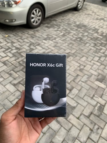 កាស HONOR X6C Gift 🎁