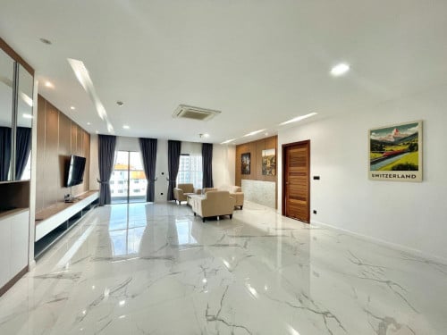 3500$ | Modern Spacious Penthouse for Rent