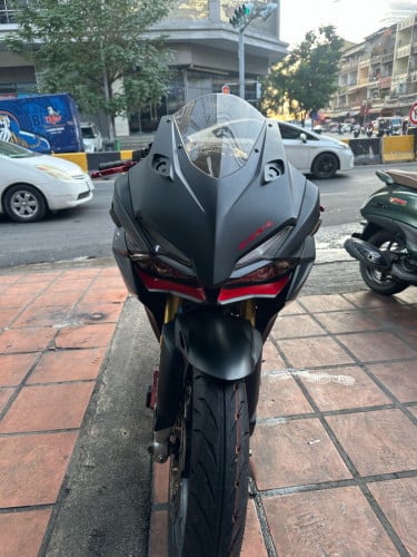 CBR250RR
