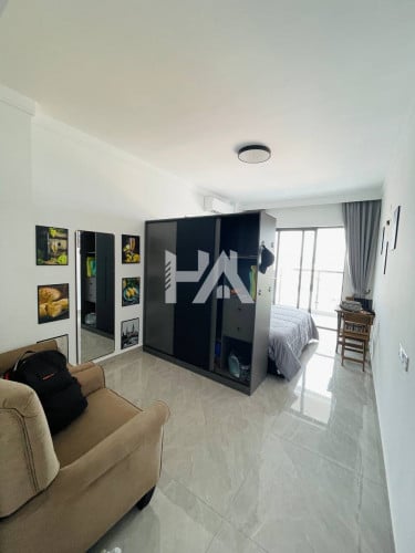 Condo Type Studio For rent !