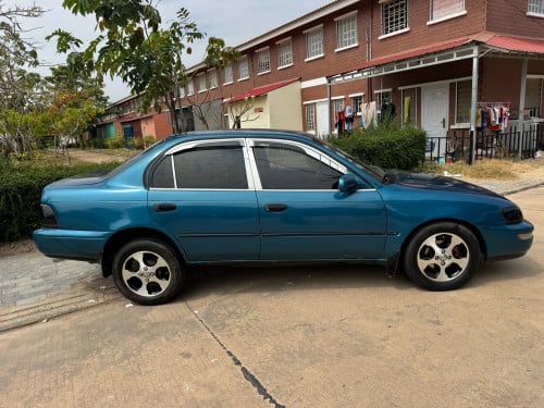 Corolla 94 ឡានស្អាត តម្លៃធូៗ 2450$ ឯកសារគ្រប់