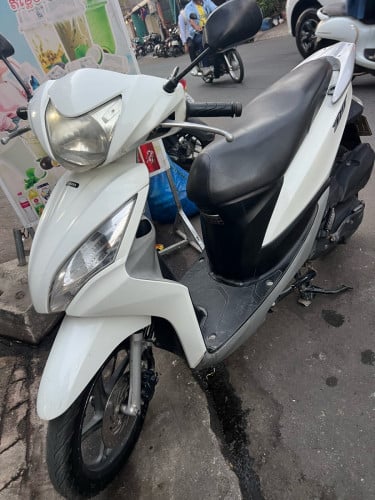Dio ជប៉ុន110cc 580$
