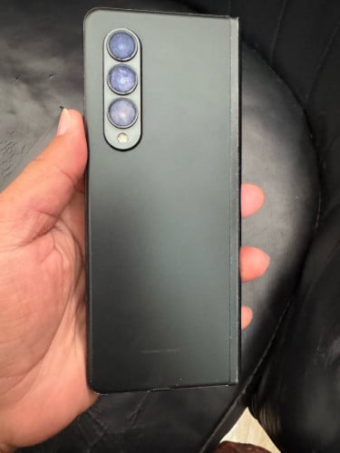 Fold3 ក្រុមហ៊ុន ក្នុងស្អាត