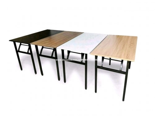 Folding table