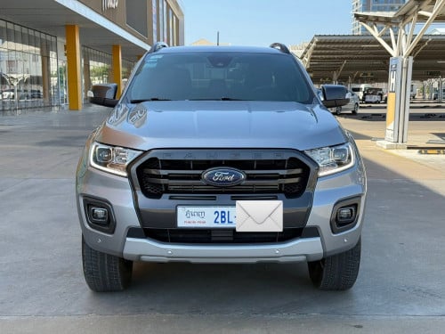 Ford Ranger Wildtrak ស៊េរីឆ្នាំ 2021វេីតៗបងៗ