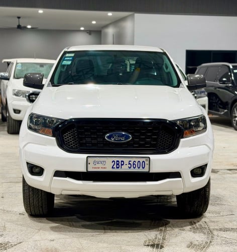 Ford XLS 2022