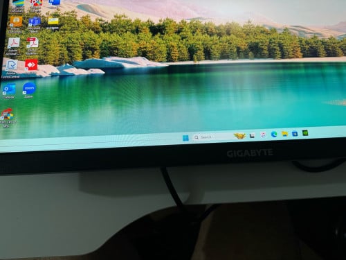 GIGABYTE G24F2 180Hz