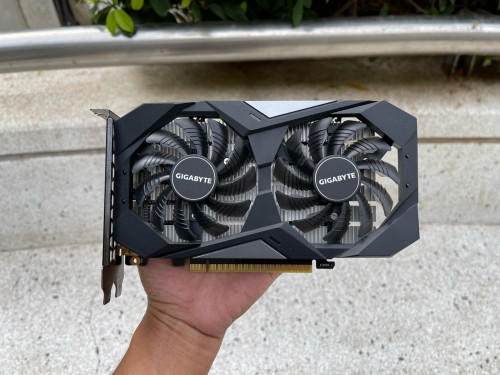 Gigayte GTX 1650 4GB មួយ​ទឹក​ស្អាត