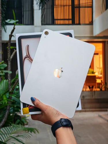iPad Air 11-inch M3 Wi-Fi Only មួយទឹកដូចថ្មី 99%
