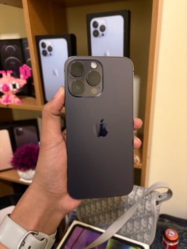 iPhone 14 Pro Max LLA សានុំសុីន