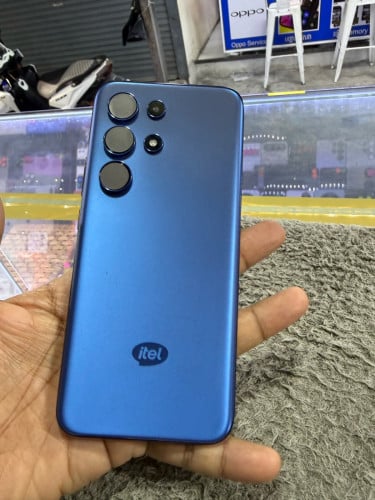 Item S26ultra Ram8G Memory256G ក្រុមហ៊ុនសុីមពីរ មានឆ្នាំងសាក