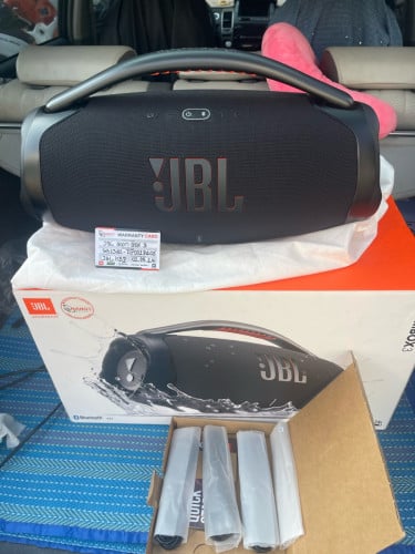 JBL boombox3 ស្អាត​ គ្រឿងគ្រប់​ នៅធានា8ខែពីក្រុមហុន​ តំលៃ270$ ភ្នំពេញ​ CTNលេខនិង