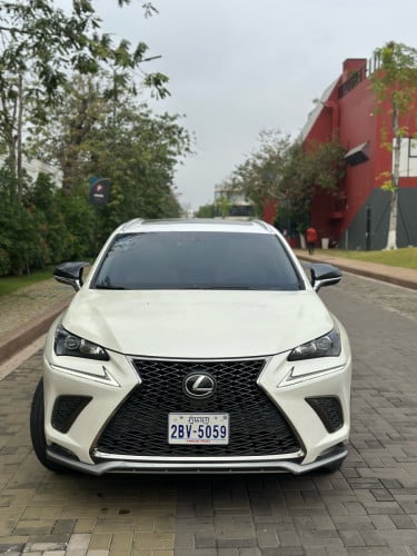 Lexus nx200t luxury 2015