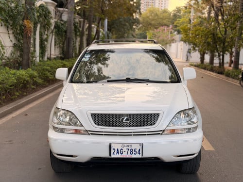 Lexus RX300 ឆ្នាំ2002 Coach Edition ប៉ុង2