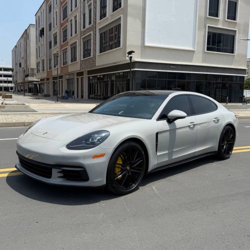 Porsche Panamera 2017