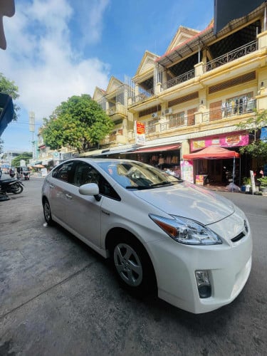 Prius ឆ្នាំ2010 សន្លឹកពន្ធ- អេក្រង់ ធំ - Option 3 Bass JBL - ផ្នែកខាងក្នុង លឿង- សំបកកង់ថ្មី 4គ្រាប់-