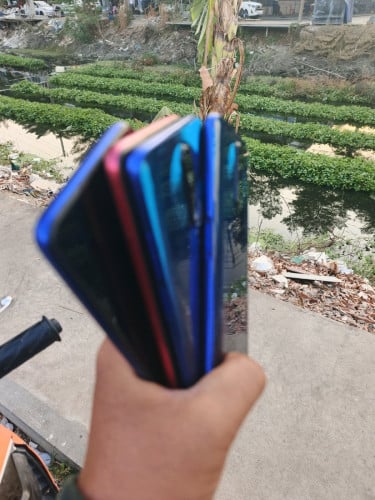 Readmi k30 5G sim2.ram6G 128G / zin