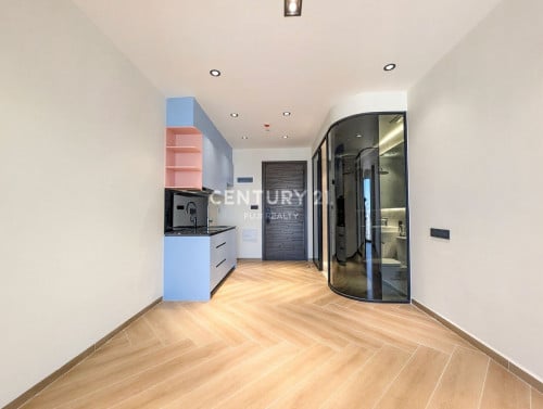 Resale: 1bedroom unit at Time Square 5- BKK1