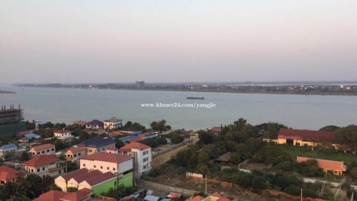 River view One room condo for rent