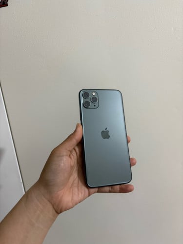 Sell 11pro max 64g Sim1+Esim 98%