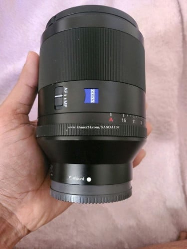 Sony zeiss 50mm f/1.4 L Full fram  តម្លៃចចាបាន