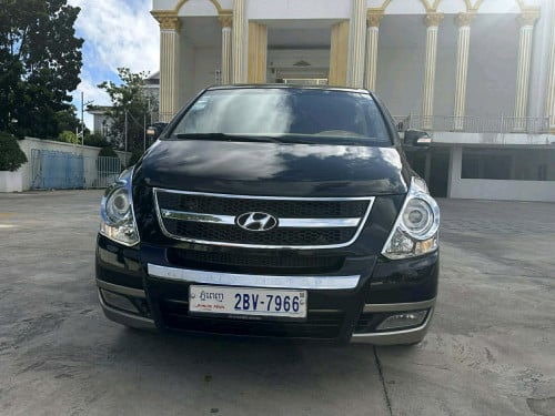 Starex 2009 HVX full option