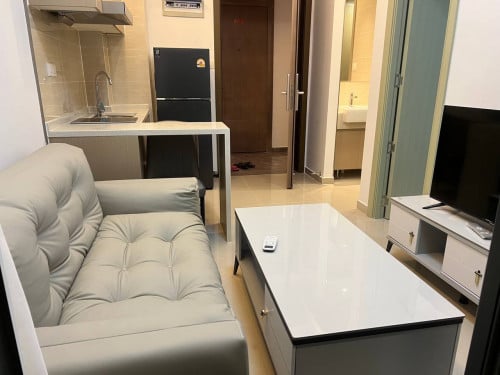 Studio for Rent at R&F City (Miro B-11)