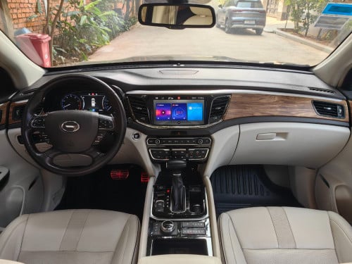 Trumpchi GS8 SUV, a large seven-seater