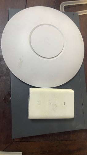 U6 pro unifi with original adapter Poe