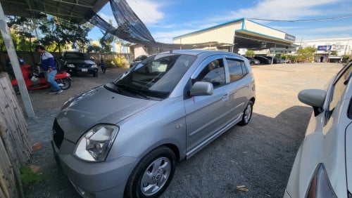 ឡានស្អាត ម៉ាស៊ីនស្ងាត់ស៊ីសាំងតិច ឡានអត់បុកអត់ប៉ះអត់កាត់ត ធានាឡានស្អាត