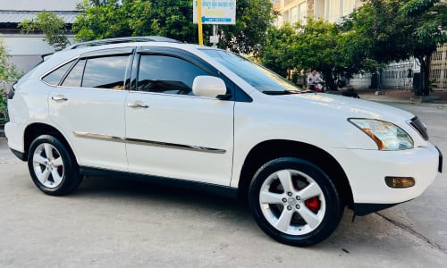 ម្ចាស់ផ្ទាល់