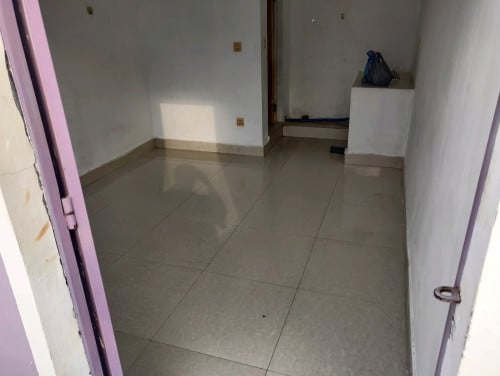 បន្ទប់ជួល