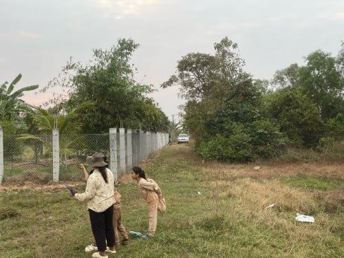 លក់ដីមួយកន្លែងទីតាំងដងទង់ចាស់