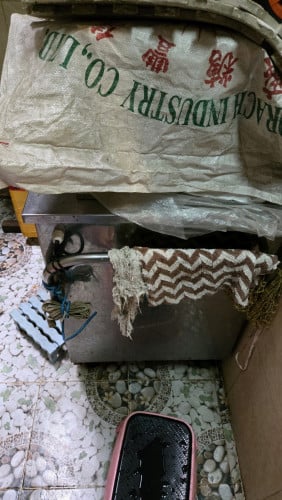 ម៉ាសីនកិនទឹកអំពៅ