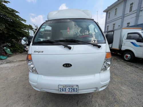 បុងហ្គោស្រុី1តោនកន្លះឆ្នាំ04ទូរខ្ពស់1,80ម៉ែត្រ