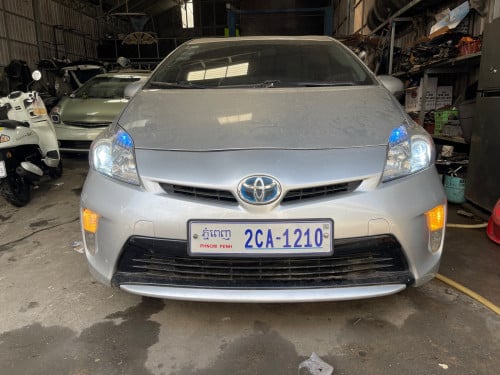 #ទេីបកាត់បានសុំពេលរៀបចំ3ថ្ងៃសិន​ Pruis 012 អុបសិន4​  អាចកក់​ទុកបាន​ បងប្អូន​ ក្មួយៗ​