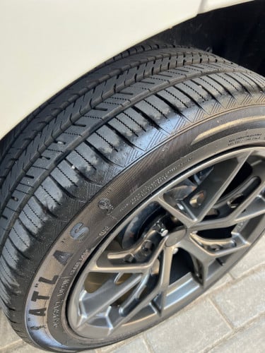 ខ្ញុំលក់យ៉ាននៅថ្មីទាំងសំបក 400$