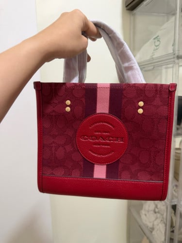 កាបូប​coach