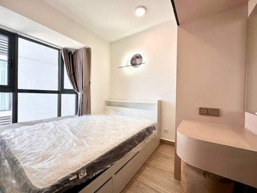 (English Below) 🏘 ខុនដូ Urban Village60ម  ត្រូវការលក់បន្ទាន់ខ្លាំង